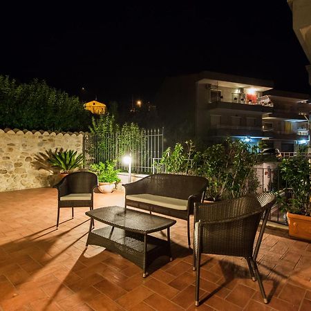 A Casa Nostra Residenza Di Charme Bed & Breakfast Candela Dış mekan fotoğraf