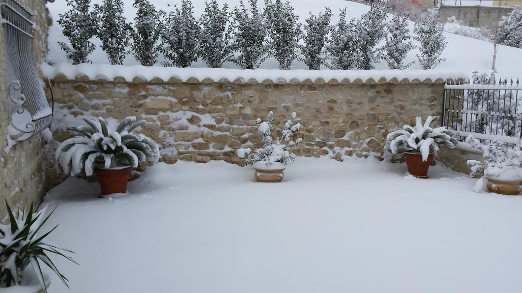 A Casa Nostra Residenza Di Charme Bed & Breakfast Candela Dış mekan fotoğraf