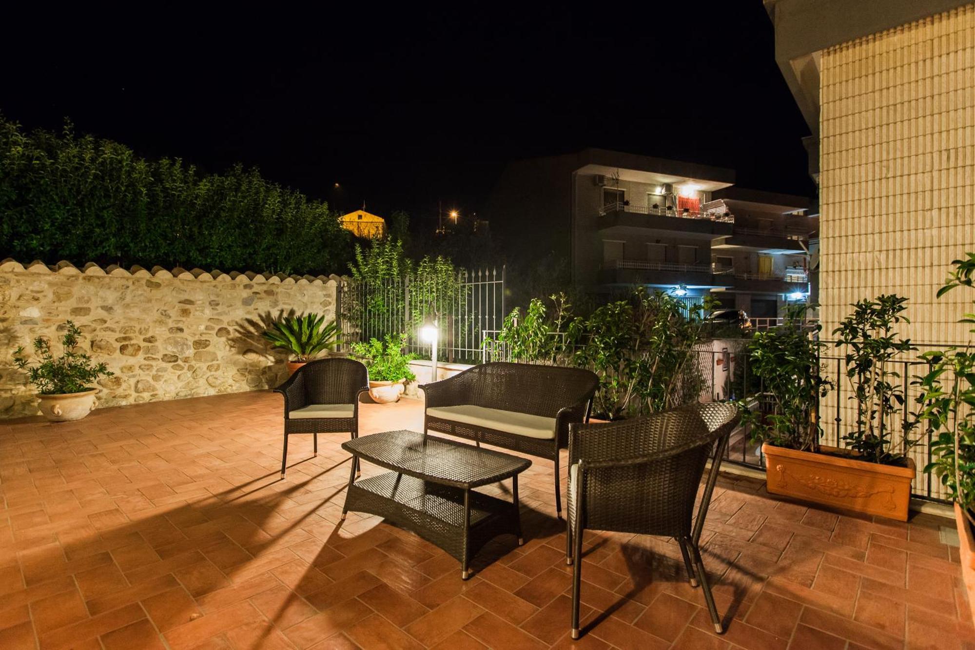 A Casa Nostra Residenza Di Charme Bed & Breakfast Candela Dış mekan fotoğraf