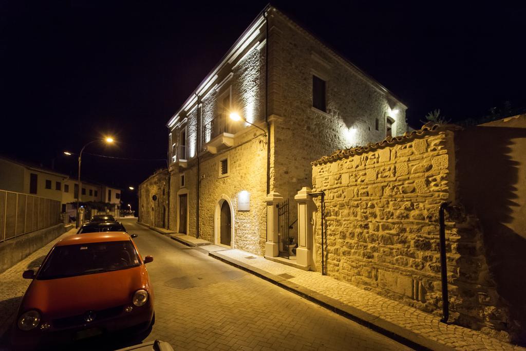 A Casa Nostra Residenza Di Charme Bed & Breakfast Candela Dış mekan fotoğraf